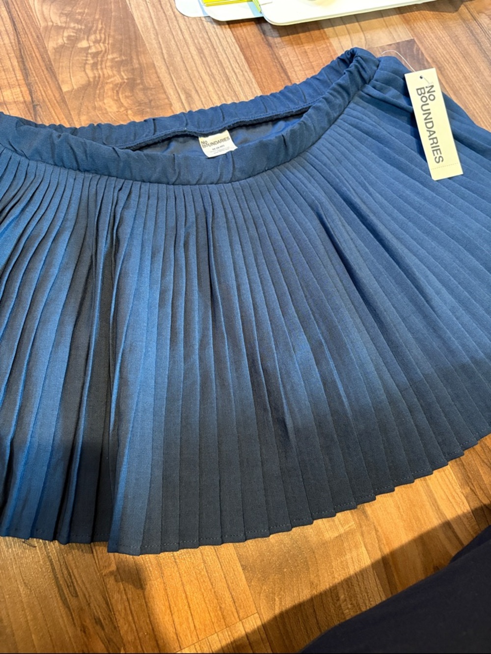 NWT Ladies M navy blue pleated skirt with shorts size M